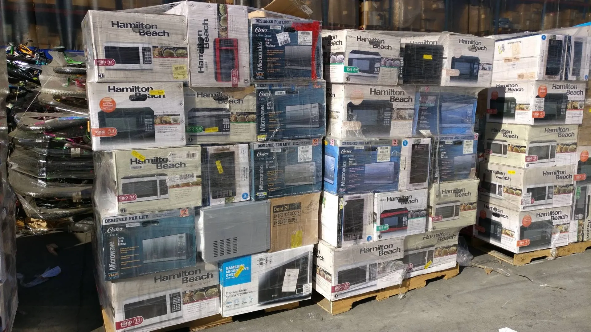 Why Liquidation Electronics Produce Profits for Wholesalers