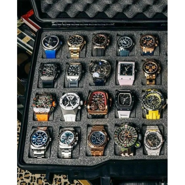 Buy Casual Watch Pallets