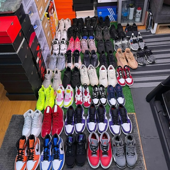 Buy Authentic Nike shoe pallets