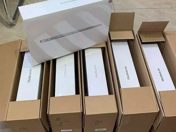 Buy MacBook Air and MacBook Pro Pallets