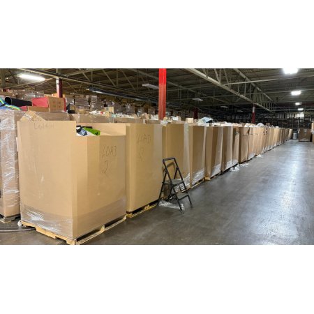 Amazon Shoes Truckload